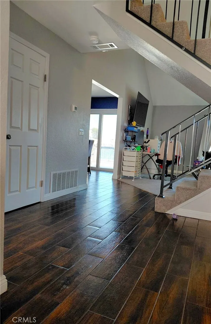 27209 Outrigger #B Helendale, CA 92342