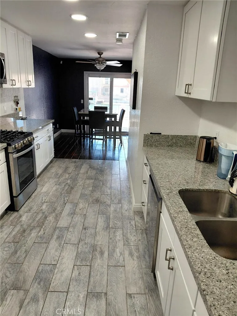 27209 Outrigger #B Helendale, CA 92342