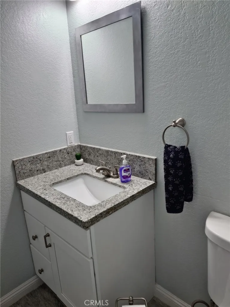 27209 Outrigger #B Helendale, CA 92342