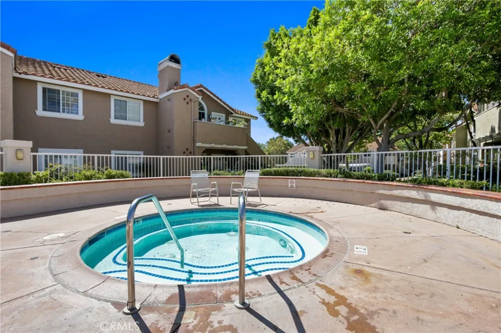 7 VIA CRESTA Rancho Santa Margarita, CA 92688