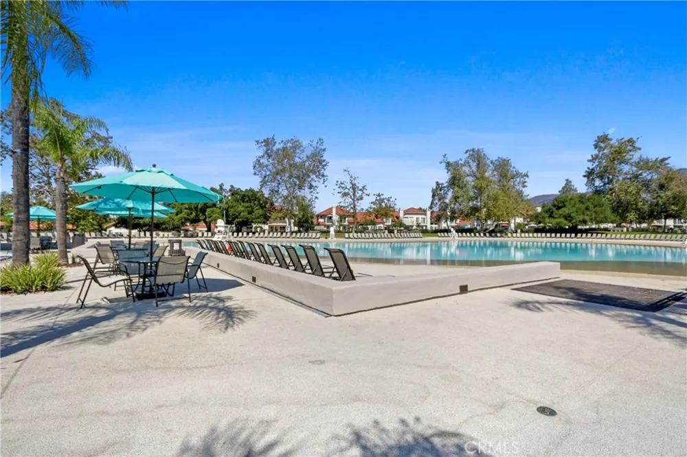 7 VIA CRESTA Rancho Santa Margarita, CA 92688