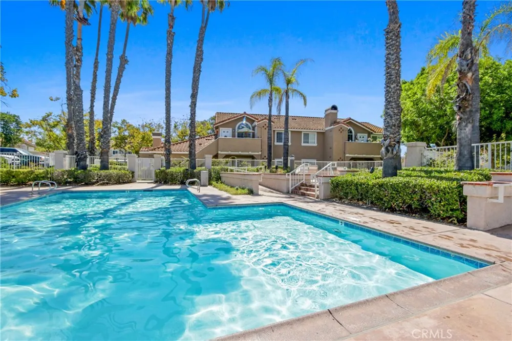 7 VIA CRESTA Rancho Santa Margarita, CA 92688
