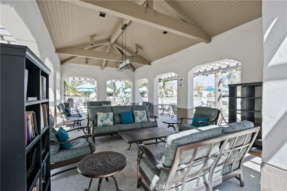 7 VIA CRESTA Rancho Santa Margarita, CA 92688