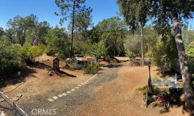 5129 Toyon Paradise, CA 95969