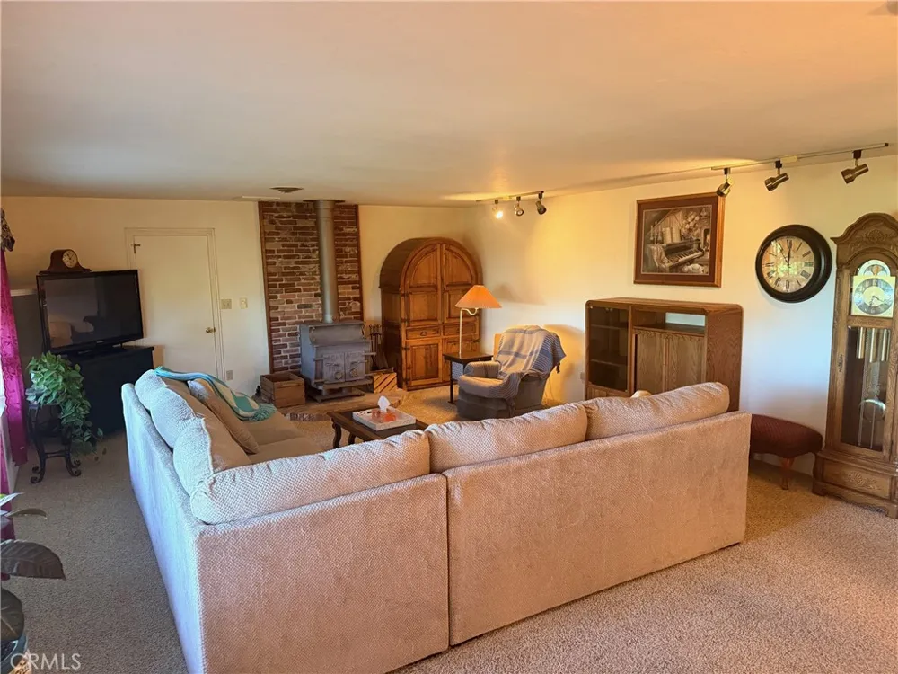 5129 Toyon Paradise, CA 95969
