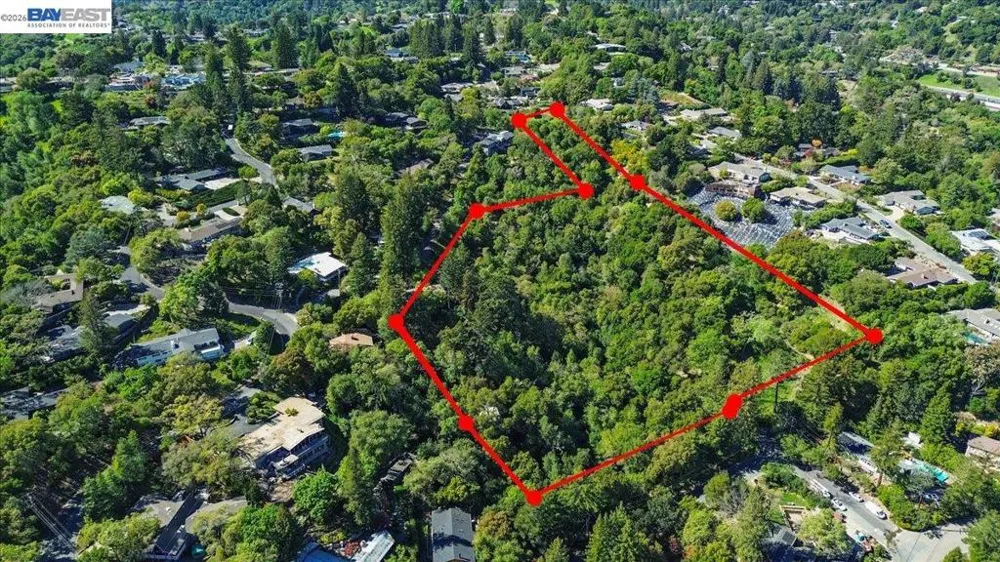 Silverwood Dr Lafayette, CA 94549