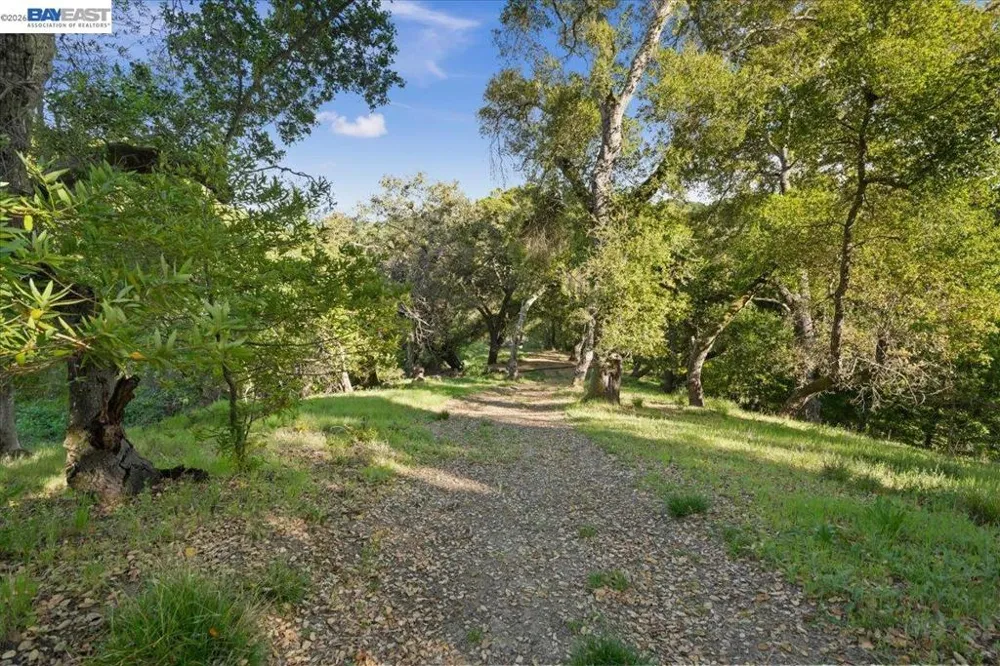 Silverwood Dr Lafayette, CA 94549