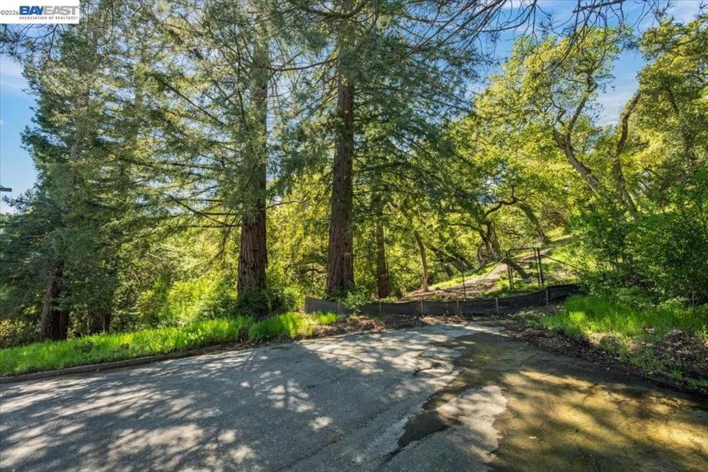 Silverwood Dr Lafayette, CA 94549