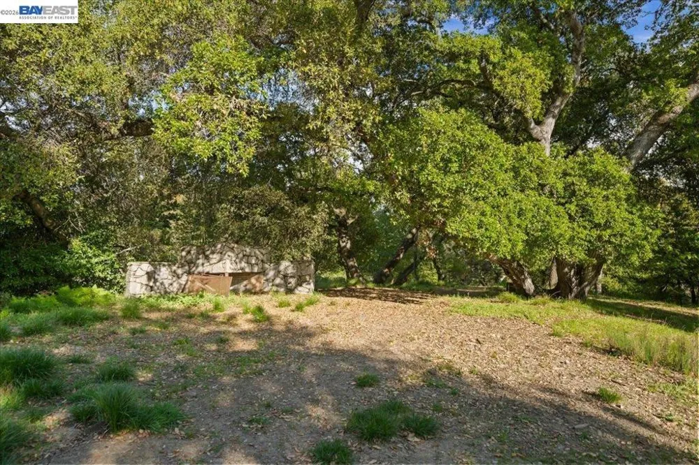 Silverwood Dr Lafayette, CA 94549