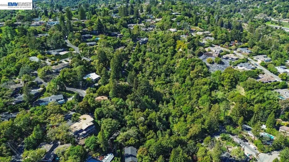 Silverwood Dr Lafayette, CA 94549