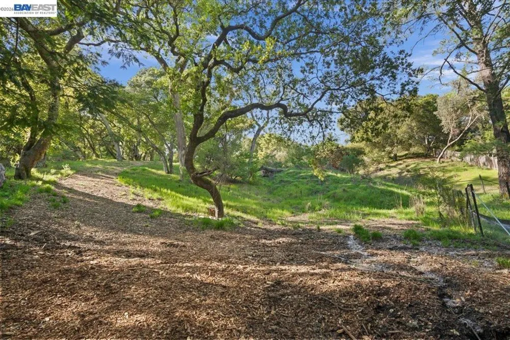 Silverwood Dr Lafayette, CA 94549