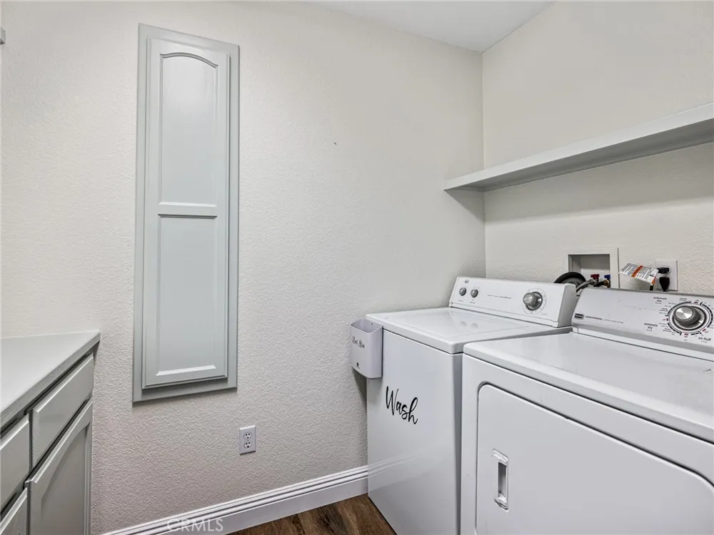 6232 Coriander Oak Hills, CA 92344