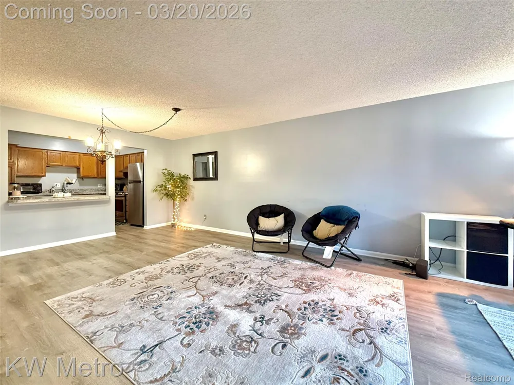 11773 Sycamore Drive #25 Plymouth City, MI 48170