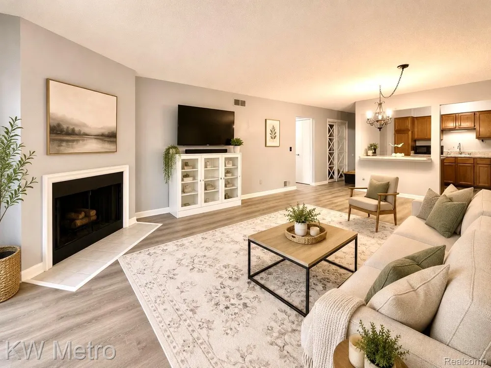 11773 Sycamore Drive #25 Plymouth City, MI 48170