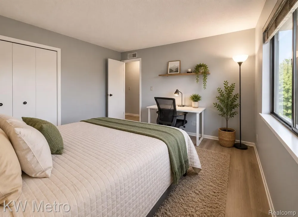 11773 Sycamore Drive #25 Plymouth City, MI 48170