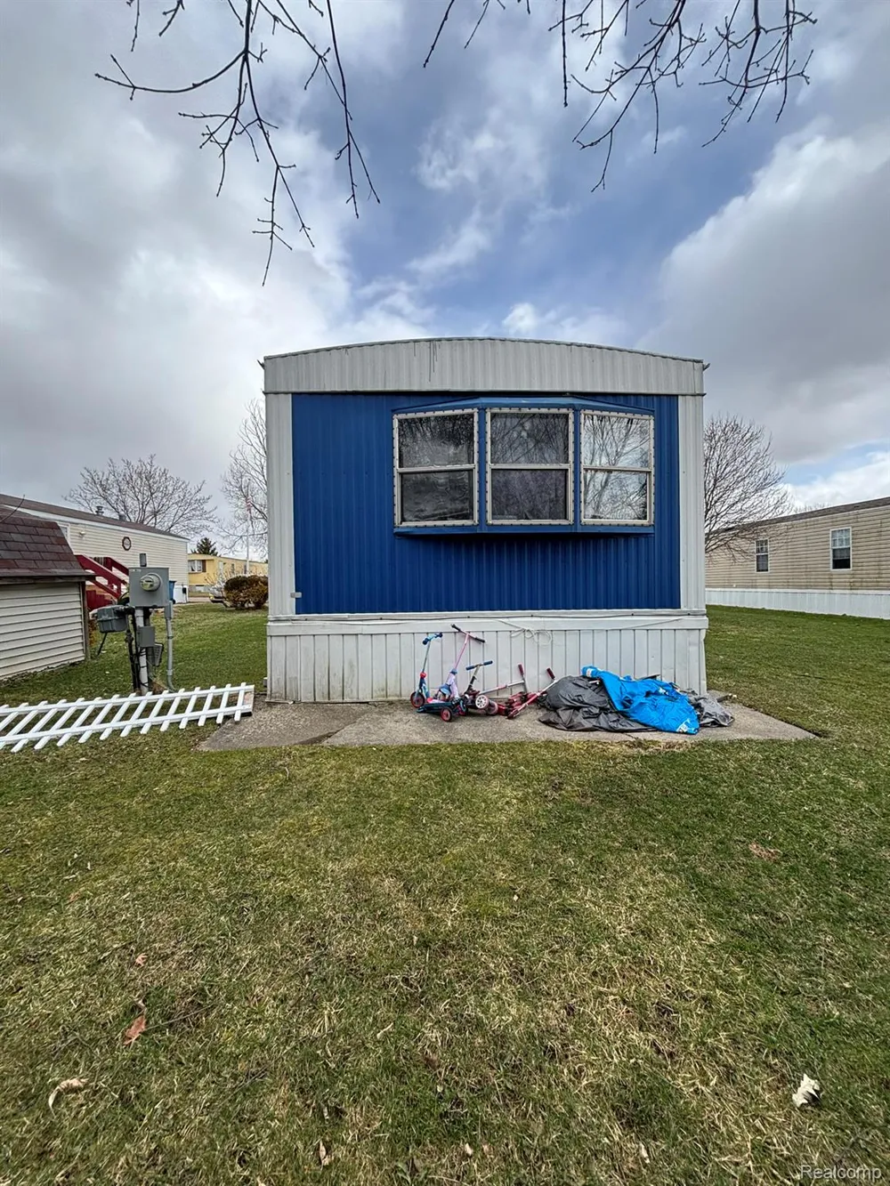 225 W Thornridge Lane Mt Morris City, MI 48458