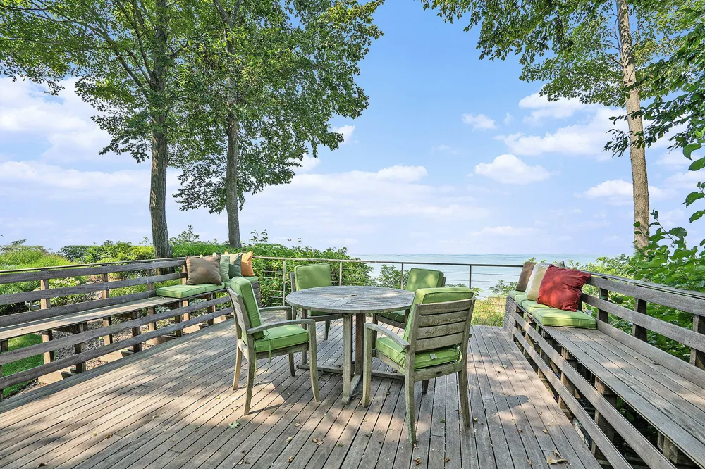 5285 Lakeshore Drive Port Sheldon Township, MI 49424