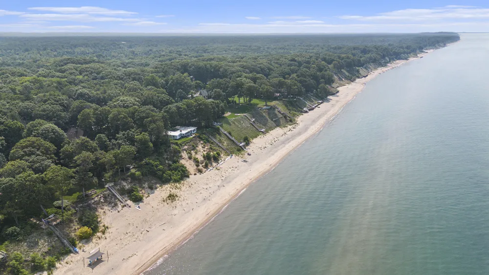 5285 Lakeshore Drive Port Sheldon Township, MI 49424