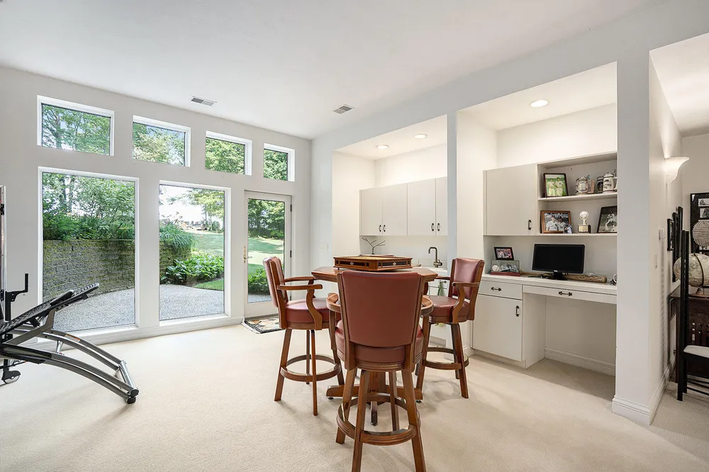5285 Lakeshore Drive Port Sheldon Township, MI 49424