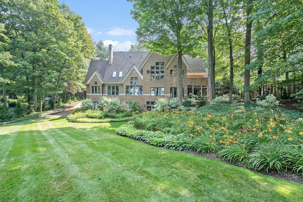 5285 Lakeshore Drive Port Sheldon Township, MI 49424