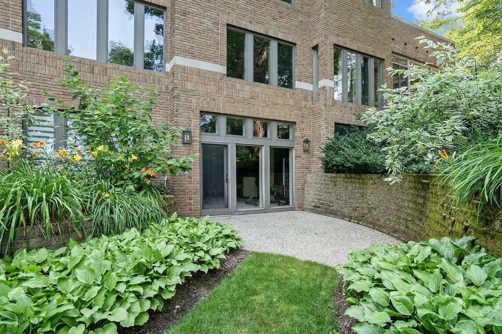 5285 Lakeshore Drive Port Sheldon Township, MI 49424
