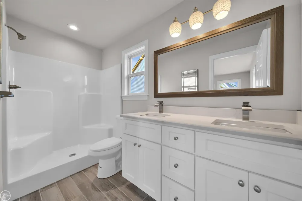 211 Carney Road St Clair City, MI 48079