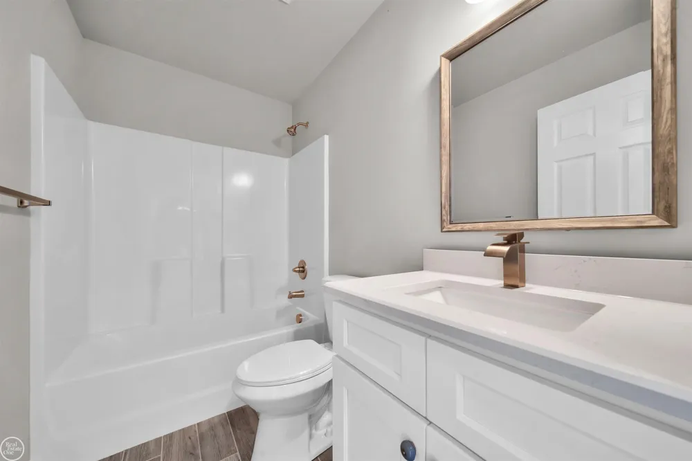 211 Carney Road St Clair City, MI 48079