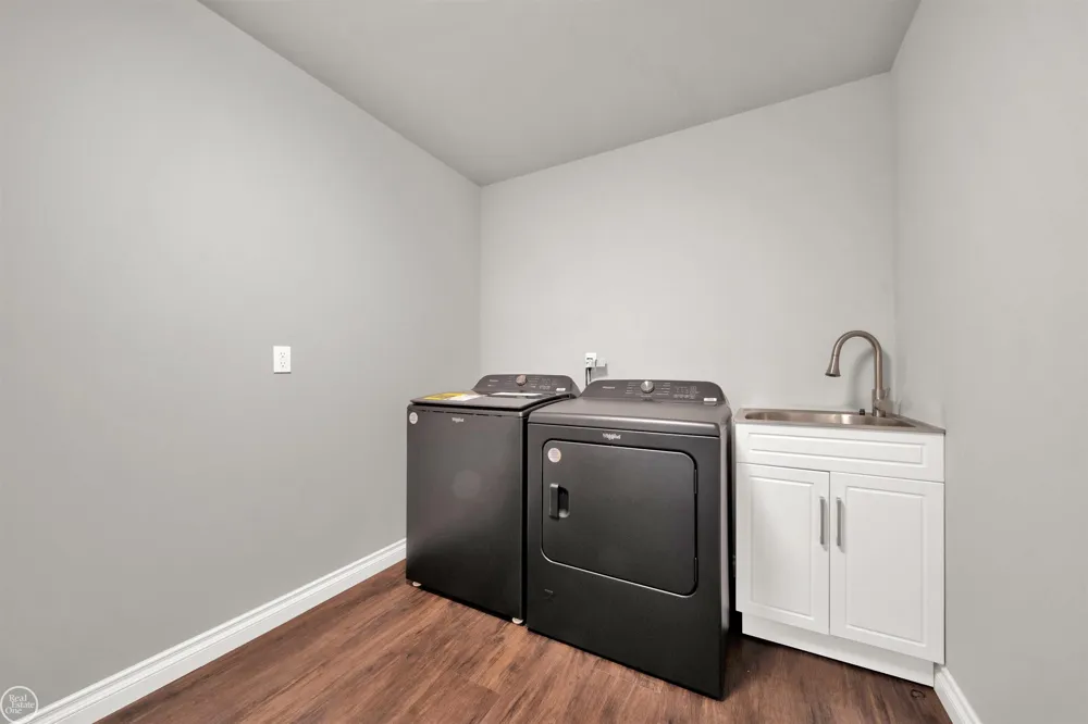 211 Carney Road St Clair City, MI 48079
