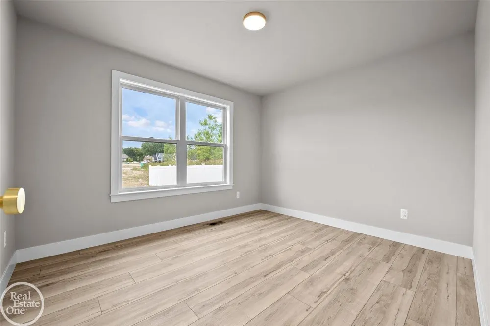 211 Carney Road St Clair City, MI 48079