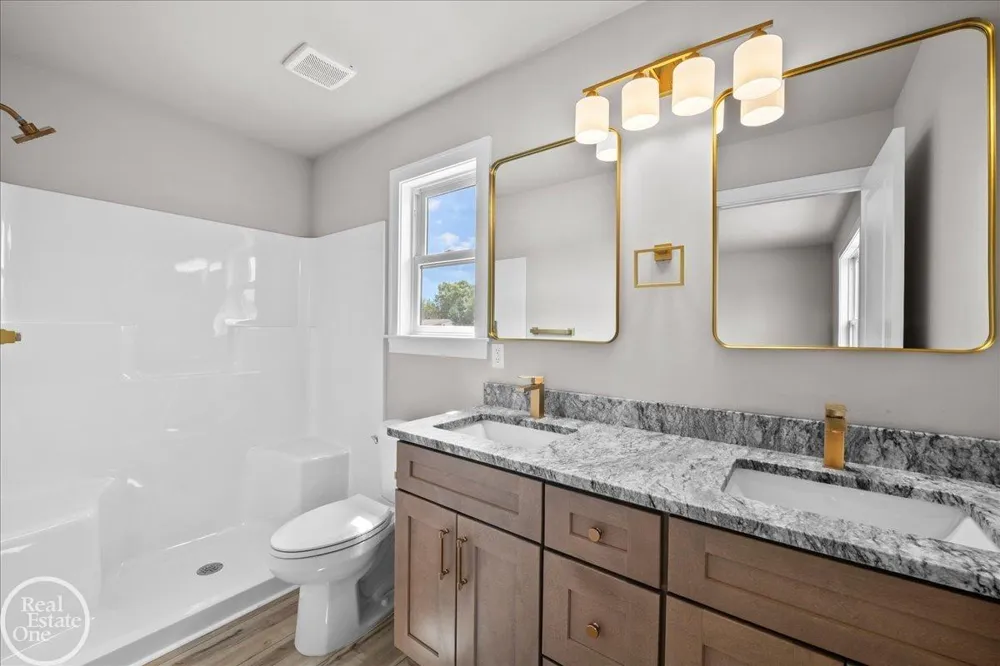 211 Carney Road St Clair City, MI 48079