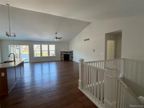 1044 Camellia Circle #45