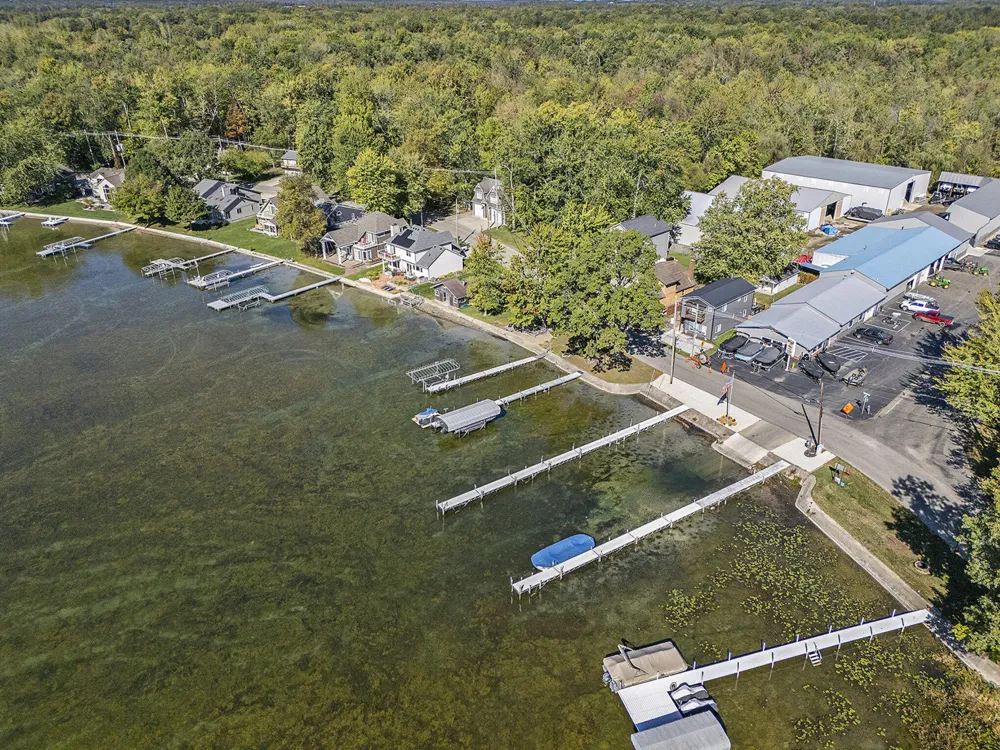 498 Warren Road Ovid Township, MI 49036