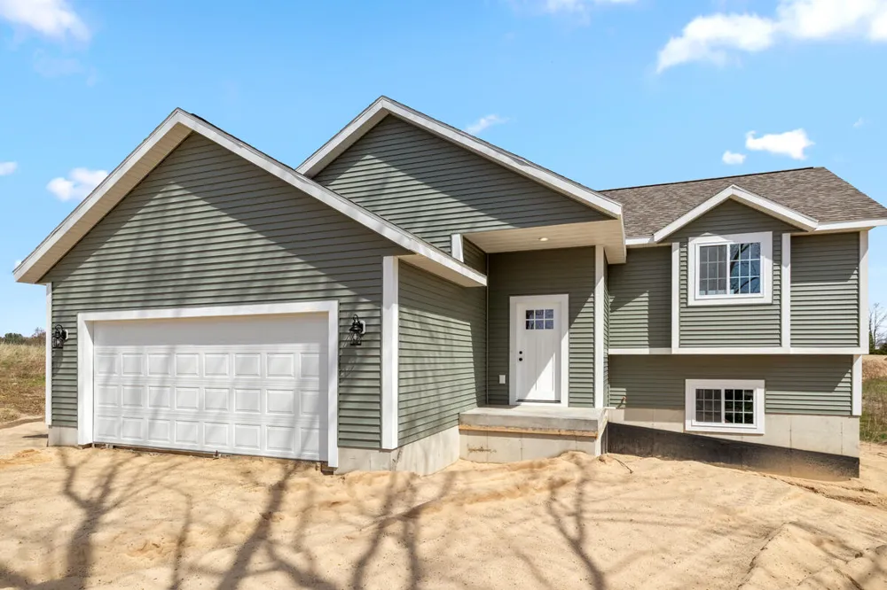 5230 S Columbine Lane Sheridan Charter Township, MI 49412