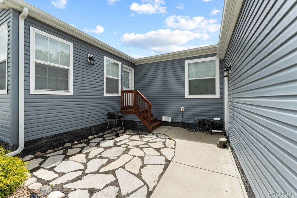 8551 Boyer Drive Augusta Charter Township, MI 48191