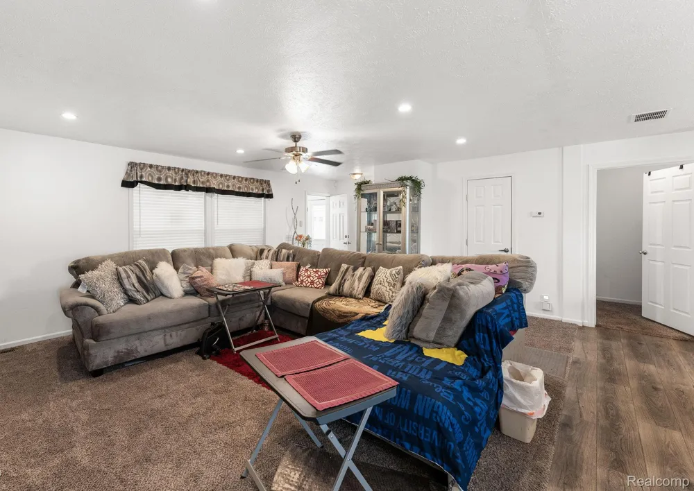 8551 Boyer Drive Augusta Charter Township, MI 48191
