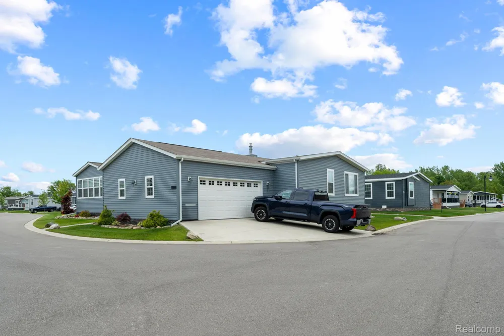 8551 Boyer Drive Augusta Charter Township, MI 48191
