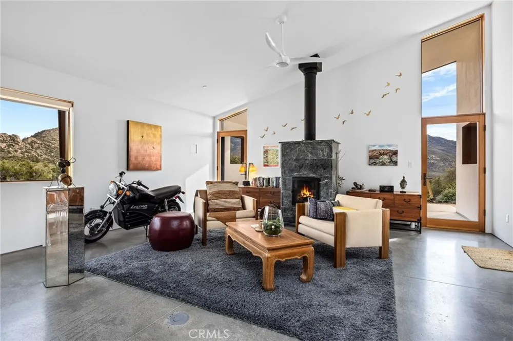 70089 Sonora Mountain Center, CA 92561