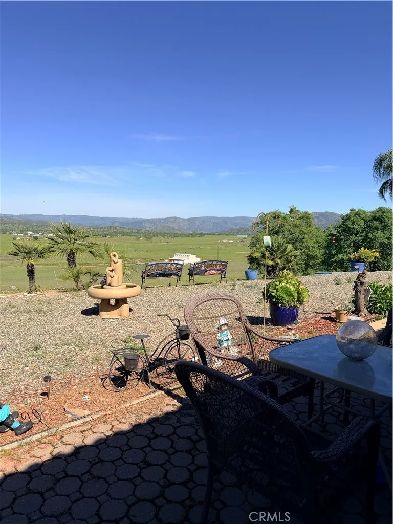 9556 Banderilla La Grange, CA 95329
