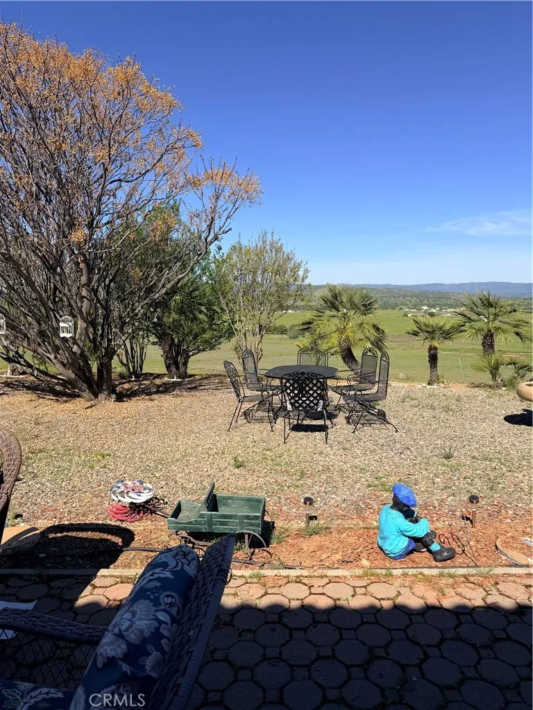 9556 Banderilla La Grange, CA 95329