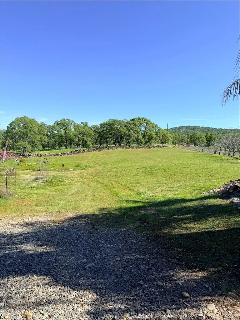 9556 Banderilla La Grange, CA 95329