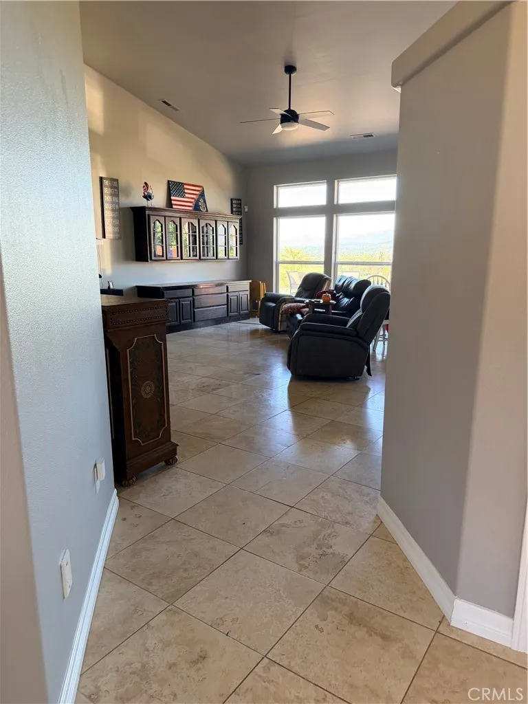 9556 Banderilla La Grange, CA 95329