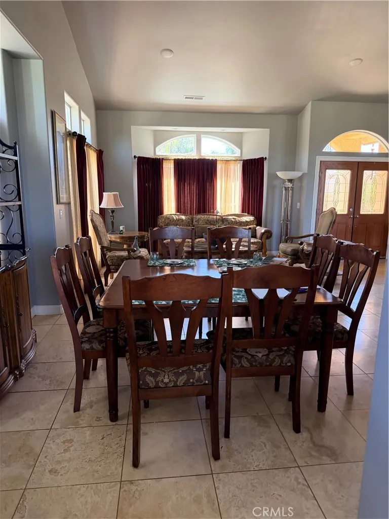9556 Banderilla La Grange, CA 95329