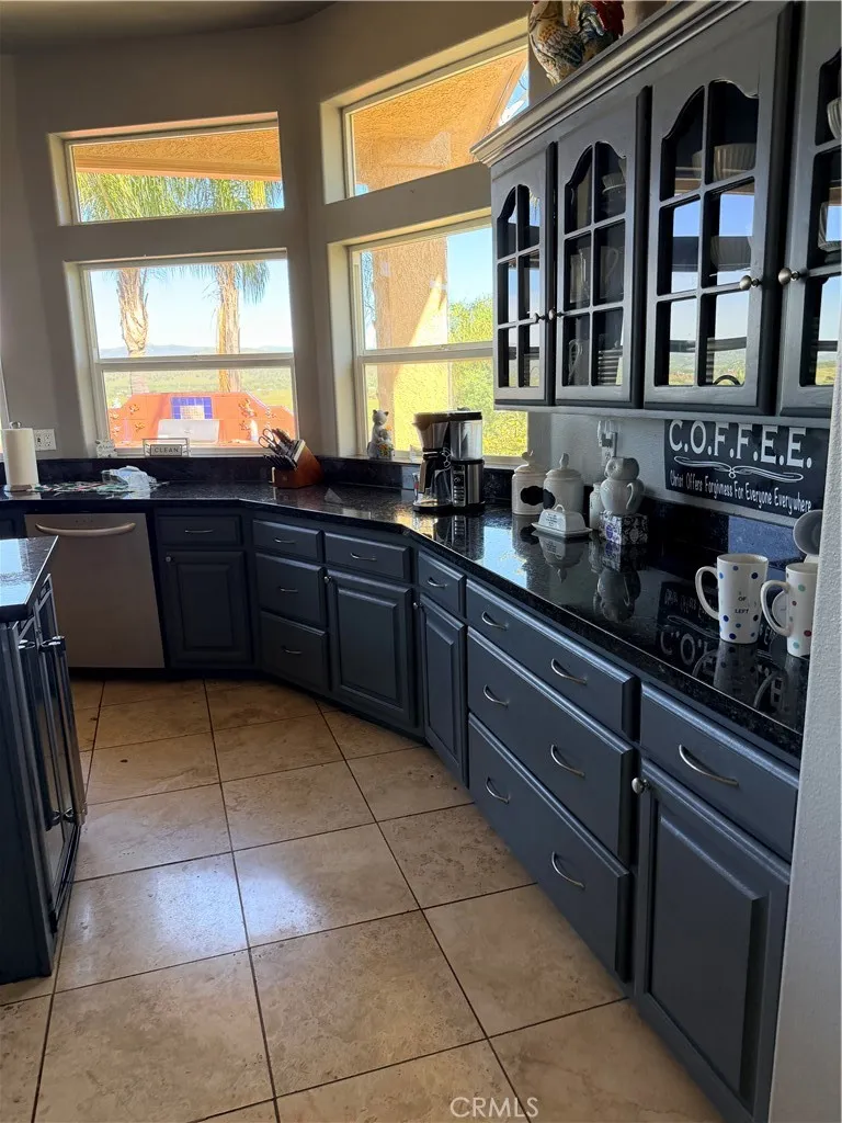 9556 Banderilla La Grange, CA 95329