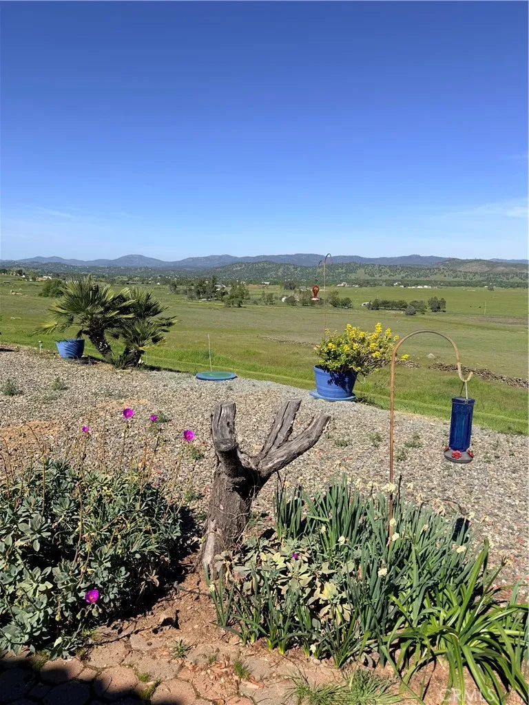 9556 Banderilla La Grange, CA 95329