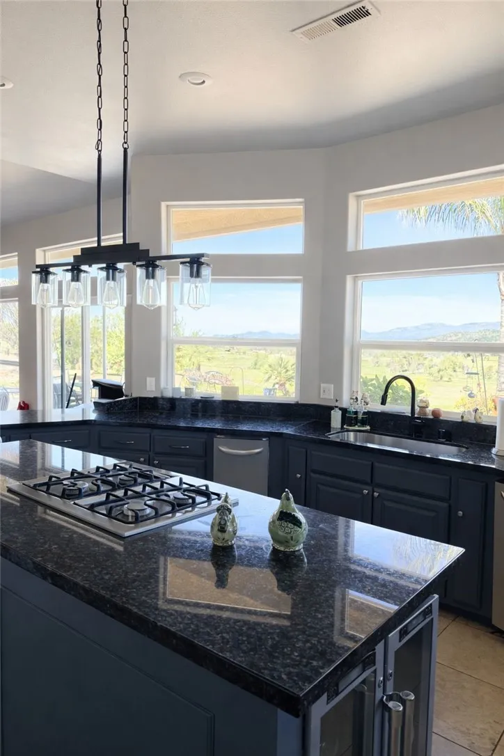 9556 Banderilla La Grange, CA 95329