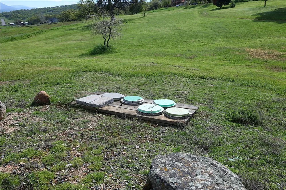 9570 Banderilla La Grange, CA 95329