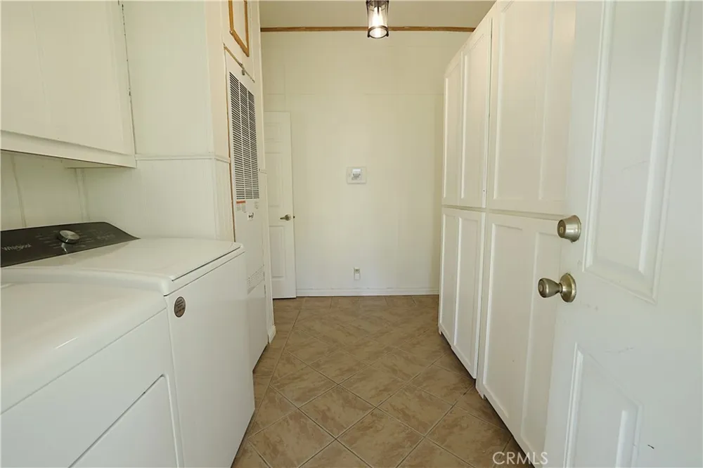 9570 Banderilla La Grange, CA 95329