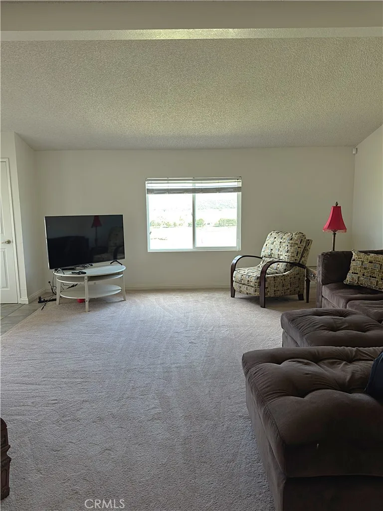 9570 Banderilla La Grange, CA 95329