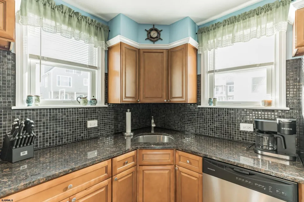 26 S 32nd Ave Longport, NJ 08403