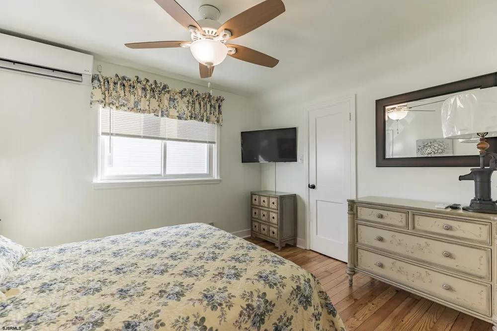 26 S 32nd Ave Longport, NJ 08403